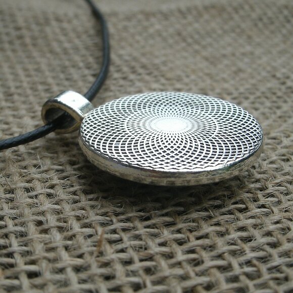 Egyptian Ankh Glass Cabochon Pendant Necklace - Picture 8 of 11